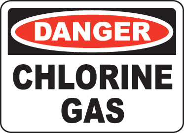 danger of chlorine gas in swimming pools